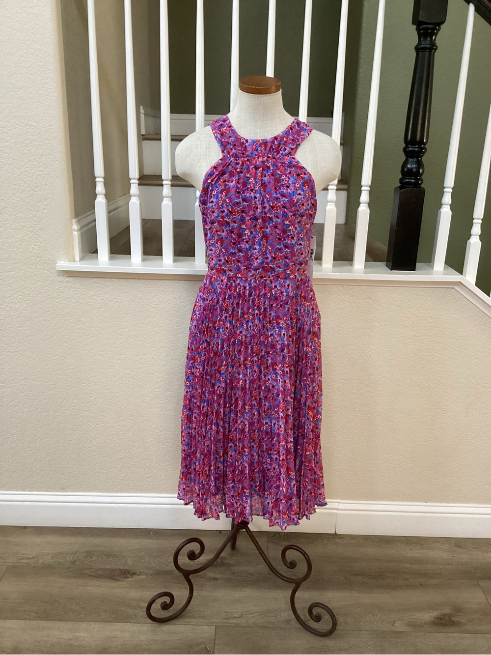 New Maggy London Sleeveless Floral Halter Midi Dress in Pink & Purple  (10)